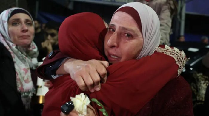 Palestinian-woman-pnb 13